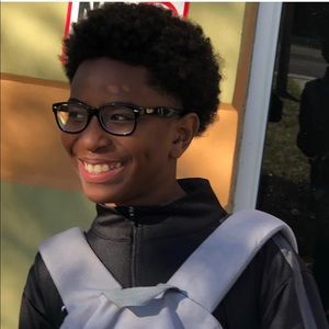 Meet your Posher, Demetrius